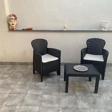 Aeroporto Katane Rooms Catania Luaran gambar
