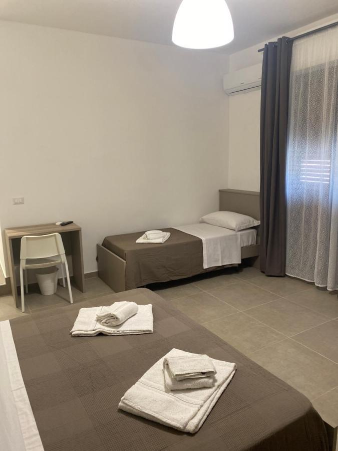 Aeroporto Katane Rooms Catania Luaran gambar